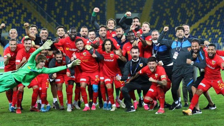 Kayserispor 5 gün izinli Milli maç arası...