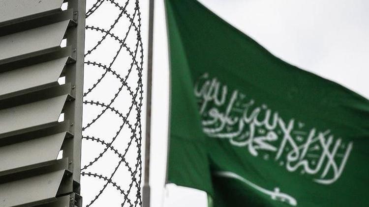 Suudi Arabistanda muhalif ekonomiste 15 yıl hapis cezası