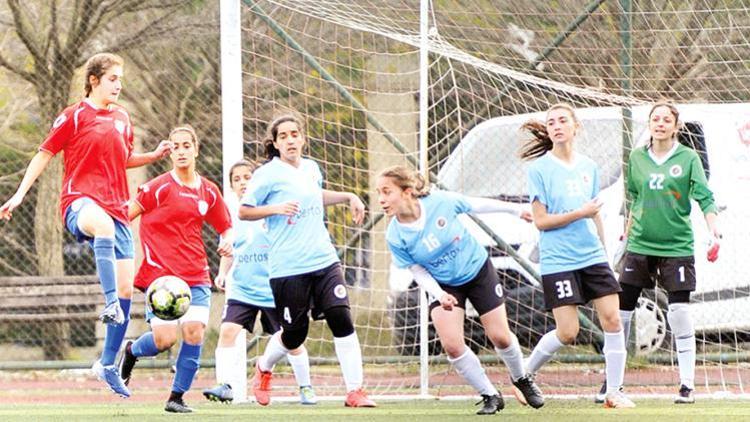 Son dakika haberi | Kadınlar da futbol oynamak istiyor