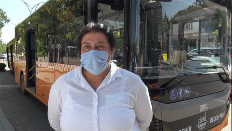 25 yıllık şoför Fatma, şimdi de belediye otobüsü kullanıyor