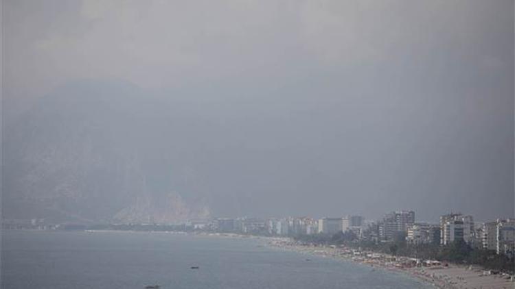 Antalya’yı nem bulutları kapladı