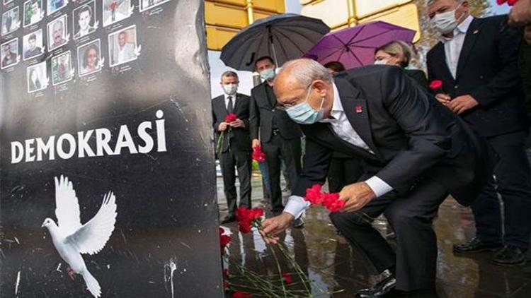 Kılıçdaroğlu, Ankara Garı önünde hayatını kaybedenleri andı