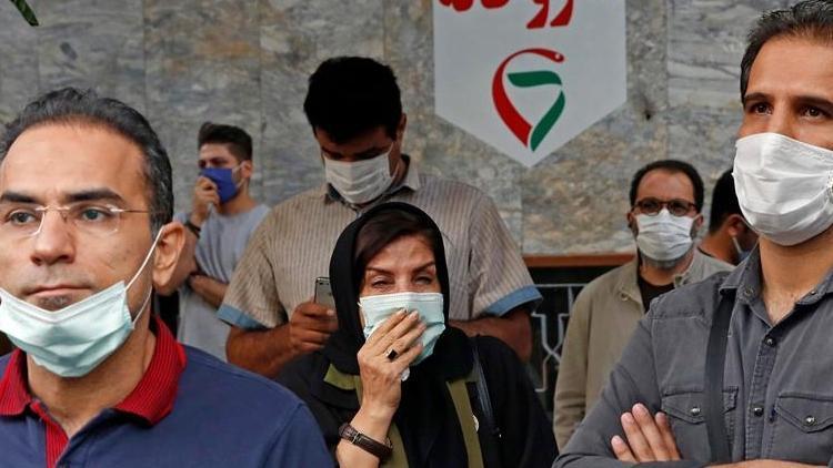 İranda koronavirüs önlemleri artırılıyor, son 24 saatte Kovid-19dan 195 kişi hayatını kaybetti