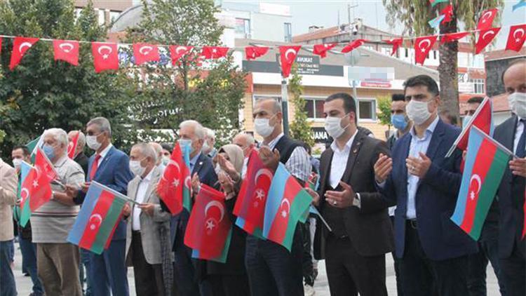 Gölcükteki sivil toplum örgütlerinden Azerbaycana destek