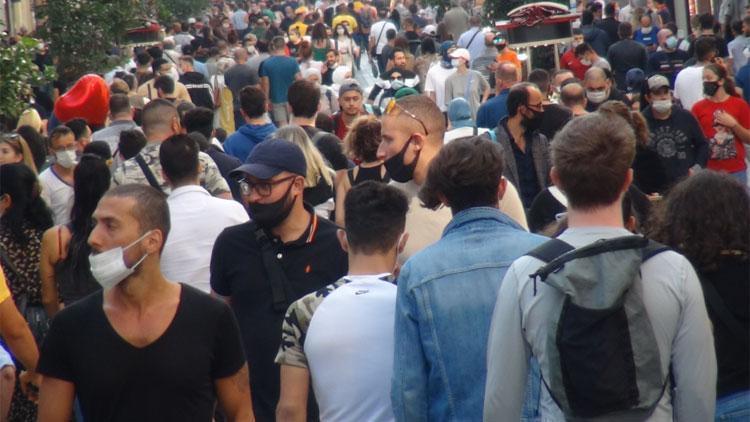 İstanbullular Taksime akın etti