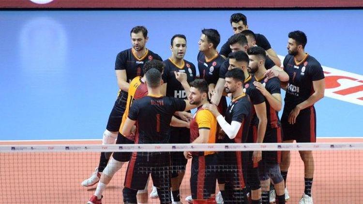 AXA Sigorta Efeler Ligi - Arhavi Voleybol: 1 - Galatasaray HDI Sigorta: 3