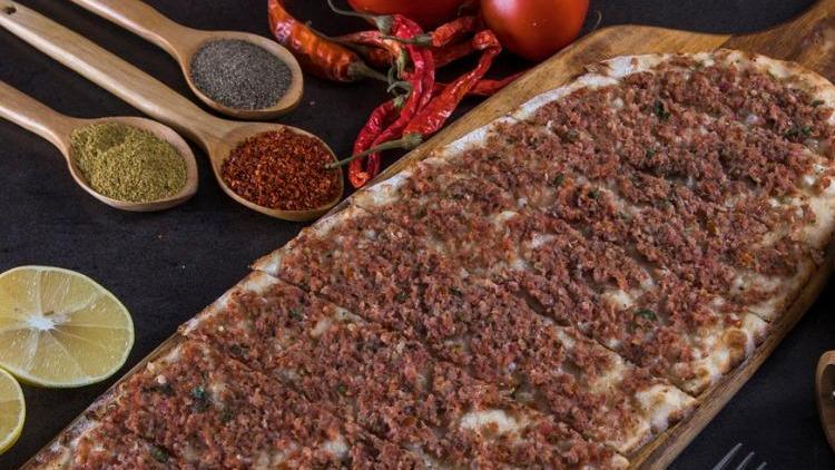 Kayseri cıvıklı pidesi tarifi