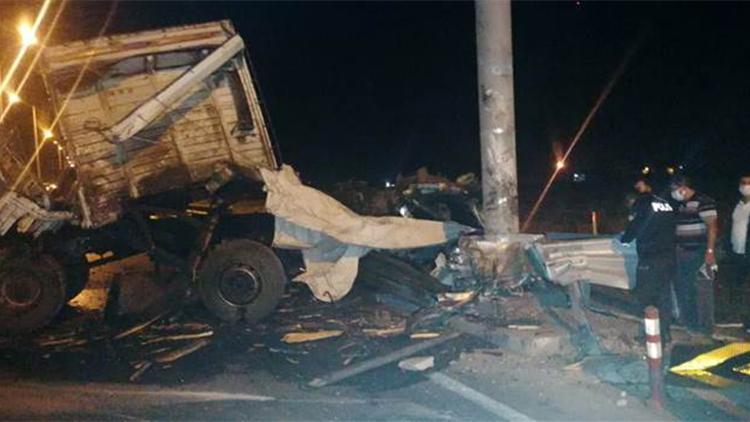 Manavgat’ta kaza: 3 yaralı