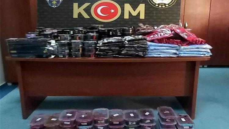 Adanada 65 bin lira değerinde kaçak sigara ve makaron ele geçirildi