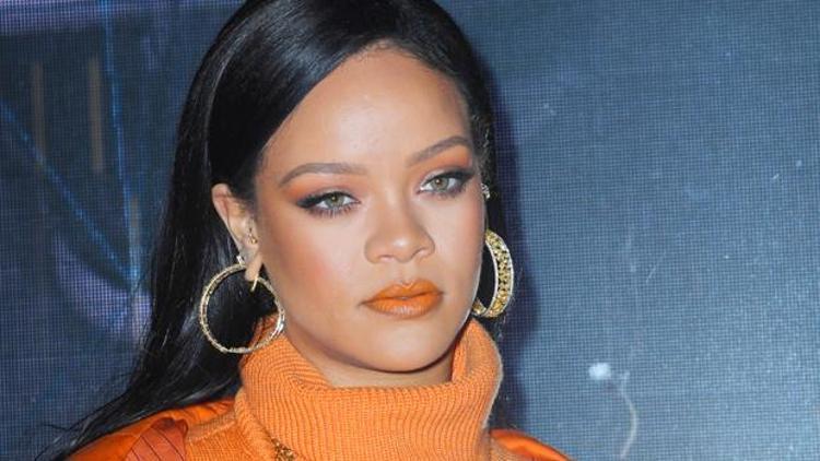 Rihanna, Forbesun kendi girişimleriyle zengin olan kadınlar listesine girdi