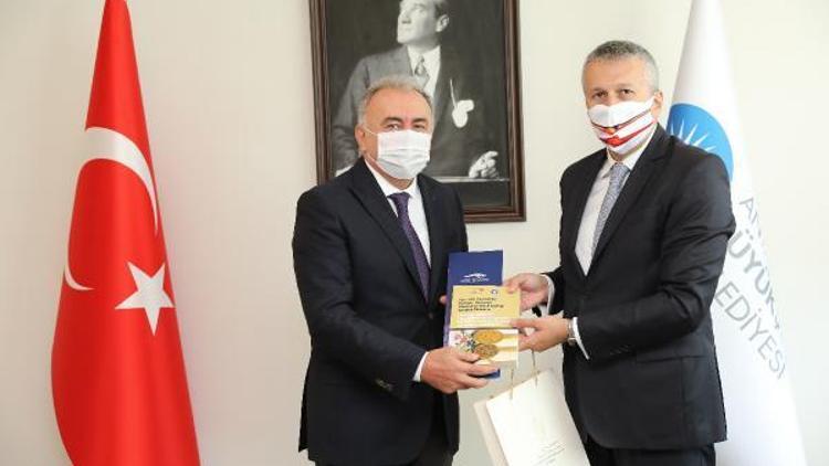 Romanya Büyükelçisi Sopanda Büyükşehiri ziyaret etti