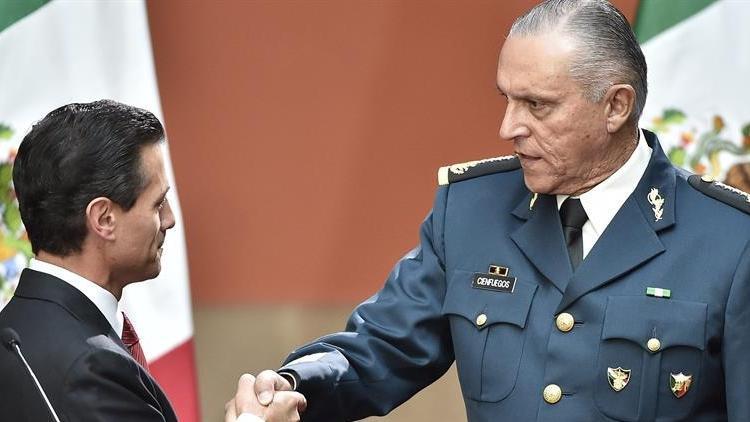 Eski Meksika Savunma Bakanı, ABDde uyuşturucu kaçakçılığına yardım etmekle suçlandı