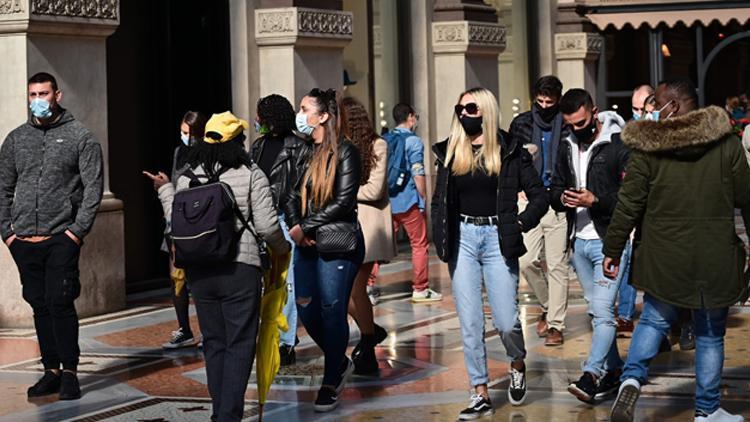 Son dakika haberler: İtalyada koronavirüs salgınında yeni rekor