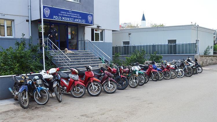 Erdek’te 5 çalıntı motosiklet ele geçirildi