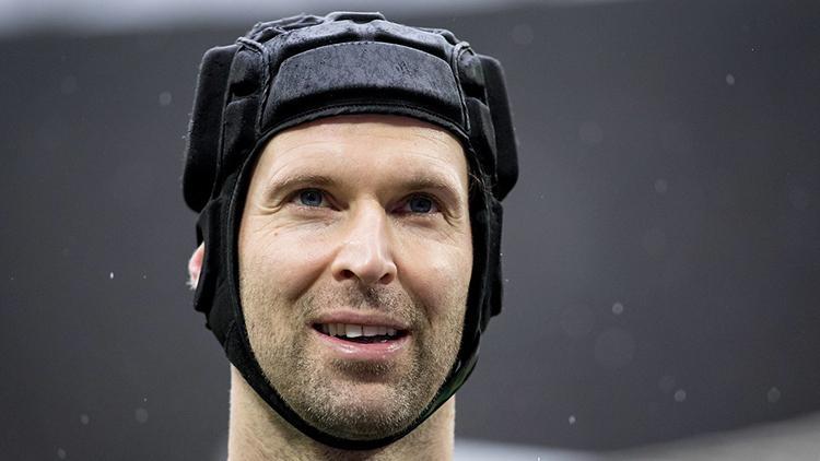 Petr Cech, yeniden Chelsea kadrosunda