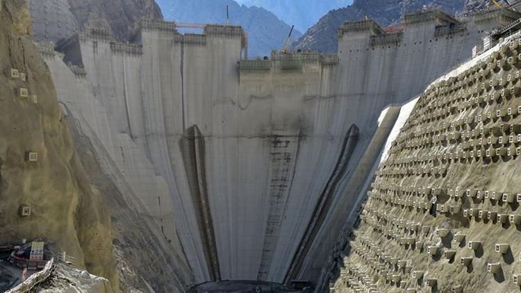 Türkiyenin en yüksek barajında yüzde 87lik fiziki gerçekleşme sağlandı