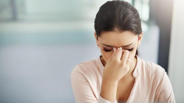 Migren Cerrahisi Nedir? Nasıl Uygulanır?