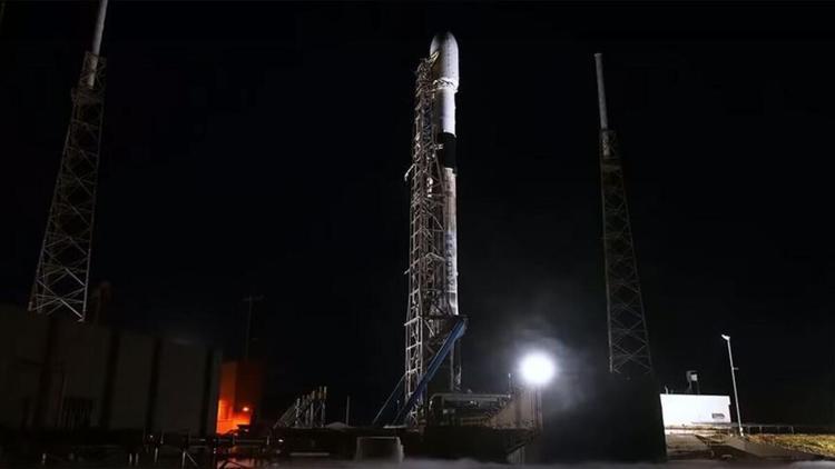 SpaceX, Starlink uydularının fırlatılışını iptal etti