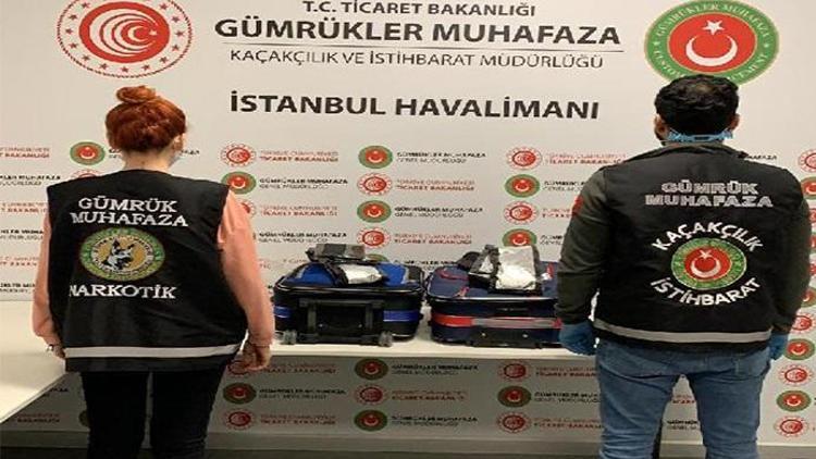 İstanbul Havalimanında 10 milyon 400 bin liralık uyuşturucu yakalandı