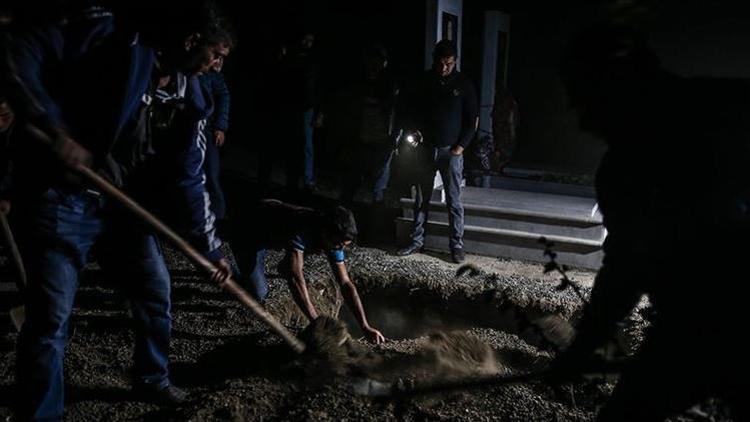 Son dakika: Ermenistan sivillere saldırmaya devam ediyor: 13 ve 16 yaşındaki iki Azerbaycanlı yaşamını yitirdi