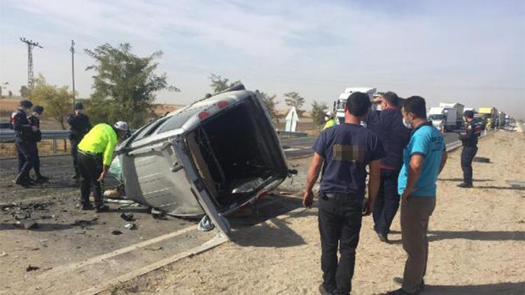 Konyada kaza: 1 ölü, 7 yaralı