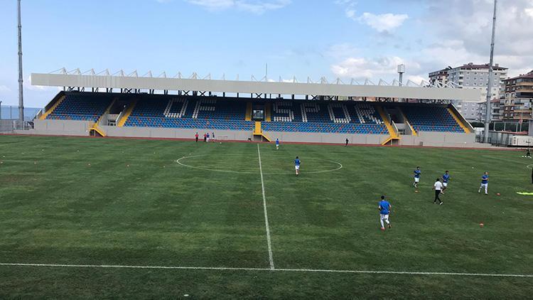 Futbolcularının 16sının Kovid-19 testi pozitif çıkan Ofsporun 2 maçı ertelendi