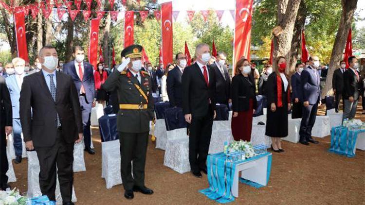 Gaziantep’te 29 Ekim coşkuyla kutlandı