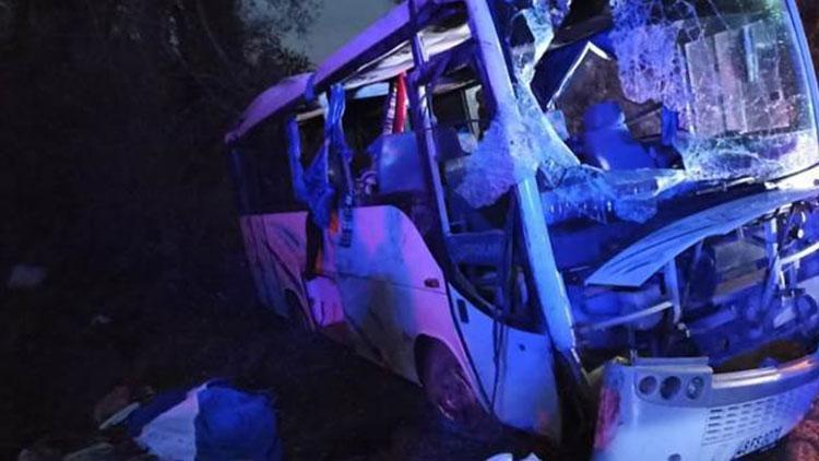 Ispartada feci kaza 1 ölü 24 yaralı