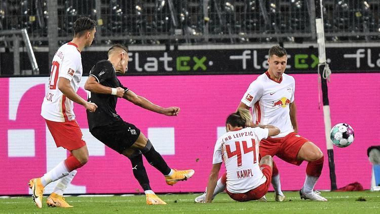 Son Dakika Haberi | Leipzig, Bundesligada ilk mağlubiyetini aldı