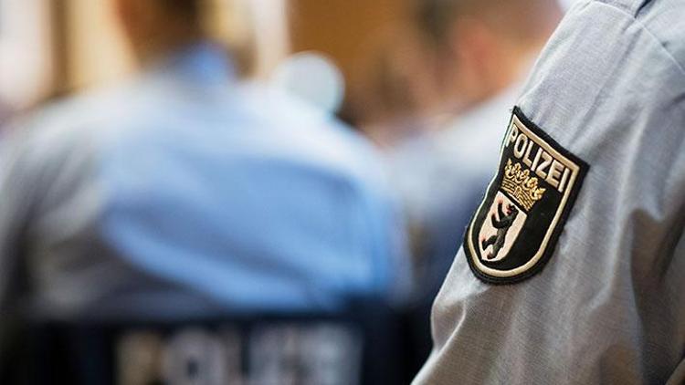 Berlin’de aşırı sağcı polislere 40 inceleme