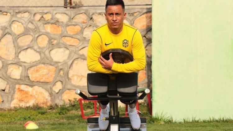 Yeni Malatyaspor’un Perulu oyuncusu Cueva, Malatyada şampiyonluk yaşamak istiyor