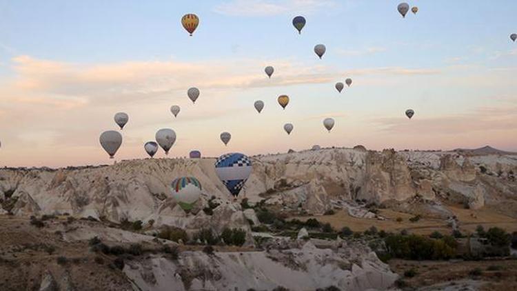 Kapadokyayı ekimde 175 bin 612 turist gezdi