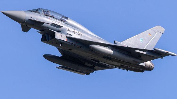 Almanya 38 yeni Eurofighter alıyor