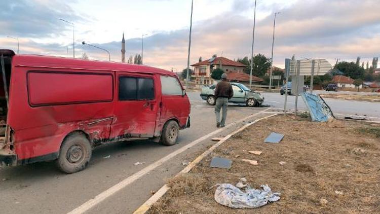 Gemerekte trafik kazası: 1 yaralı