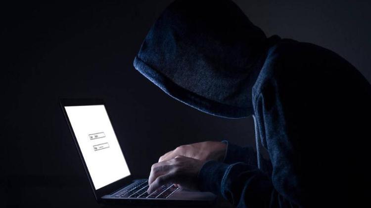 Black Friday: Siber dolandırıcılar indirim gününü bekliyor