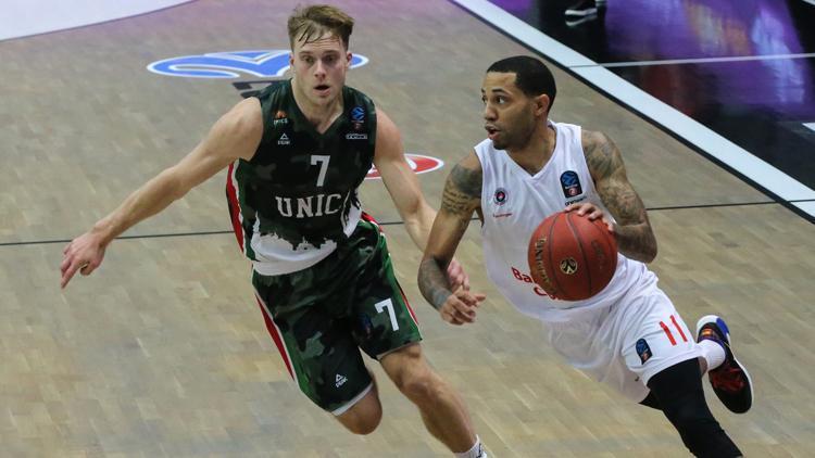 Bahçeşehir Koleji: 67 - Unics Kazan: 70