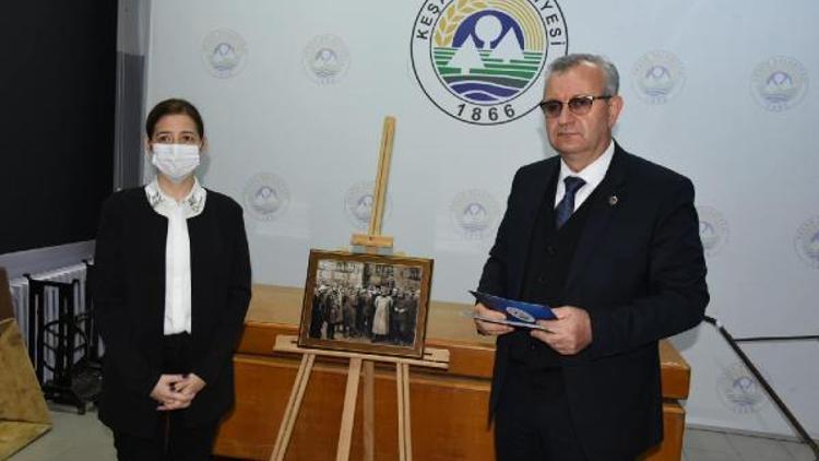 Atatürkün, Keşanı ziyaretinde çekilen fotoğraf müzede sergileniyor