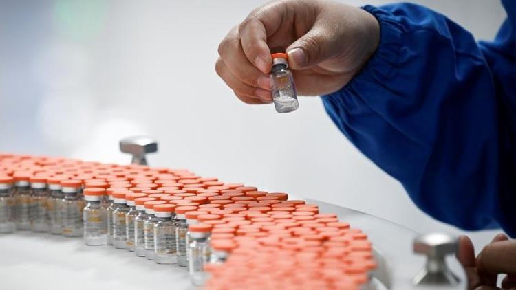 ABden BioNTech-Pfizerla aşı alım sözleşmesi