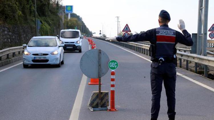 Zonguldakta kent girişlerinde jandarmanın denetimleri arttı