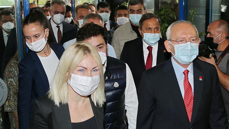 CHP Genel Başkanı Kılıçdaroğlu, Muhittin Böceki hastanede ziyaret etti