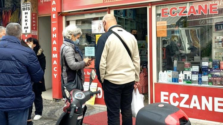 Son dakika haberleri... Akın akın gelip kutu kutu aspirin alıyorlar