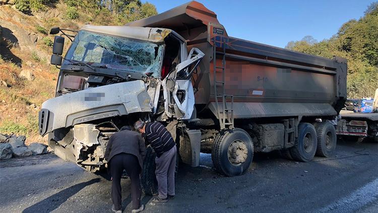 Rizede trafik kazası: 1 ölü