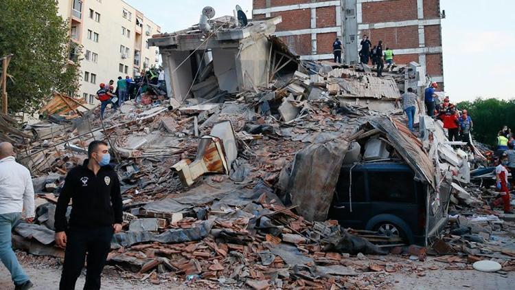Son dakika... İzmir için büyük deprem uyarısı yapıp çağrıda bulundu