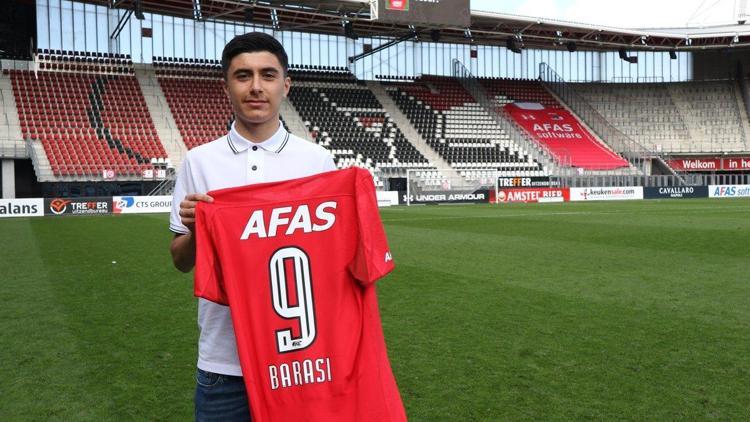 AZ Alkmaar forması giyen gurbetçi Yusuf Barasının tercihi Türkiye oldu