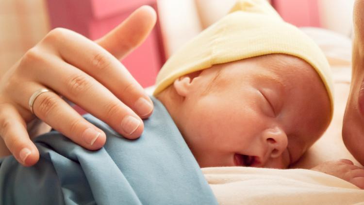 Pandemi sürecinde prematüre bebek bakımının 8 önemli kuralı