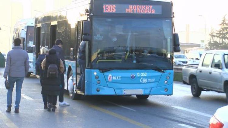 İstanbulda toplu ulaşımda manzara değişmiyor