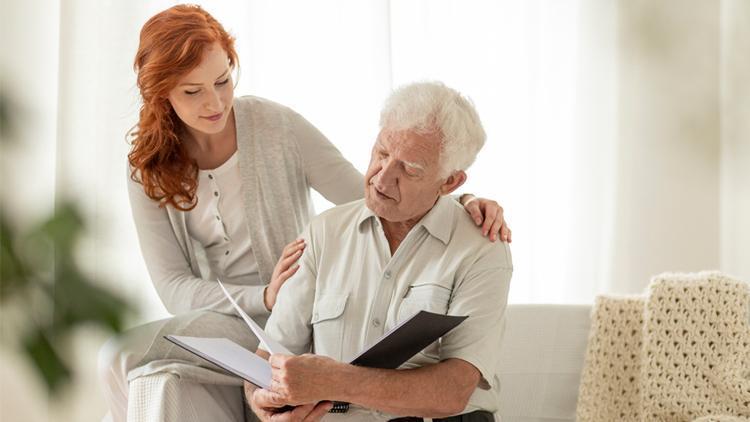 Alzheimer’da sağlıklı iletişim en az ilaç tedavisi kadar önemli