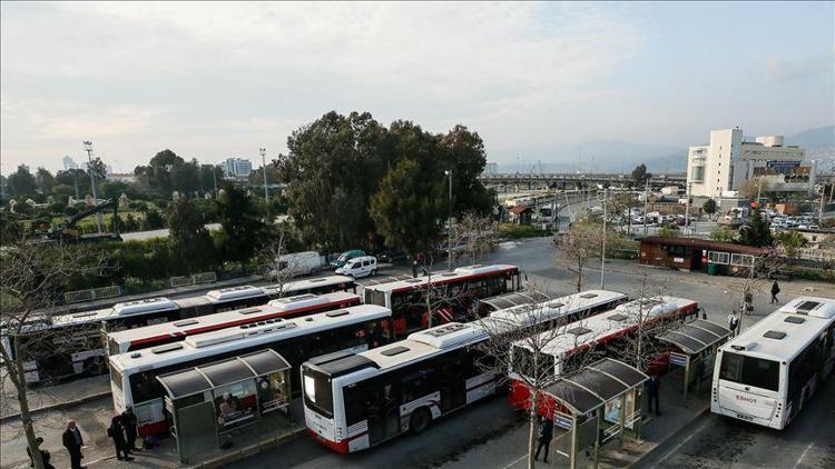 Son dakika.. İzmirde toplu ulaşım Kovid-19 tedbirleri kapsamında yeniden düzenlendi.. İşte alınan yeni kararlar