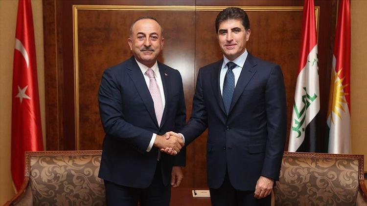 Dışişleri Bakanı Çavuşoğlu, IKBY Başkanı Barzaniyle telefonda görüştü