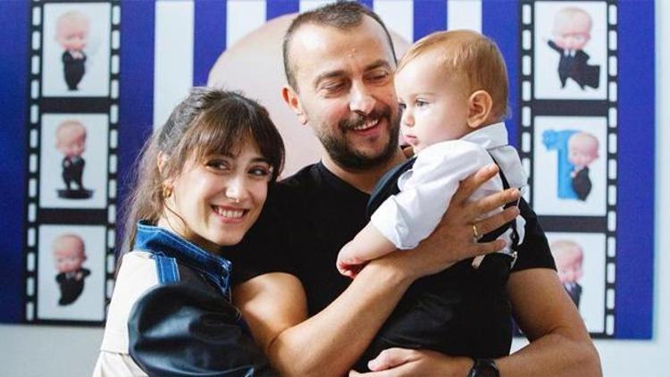 Hazal Kaya ile Ali Atay oğulları Fikret Ali’nin doğum gününü kutladı